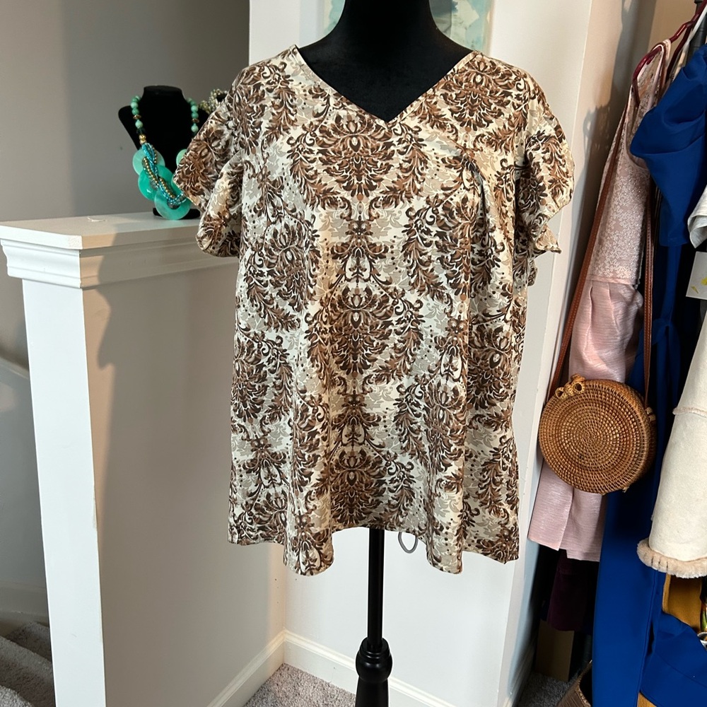 Chic Damask Print Blouse